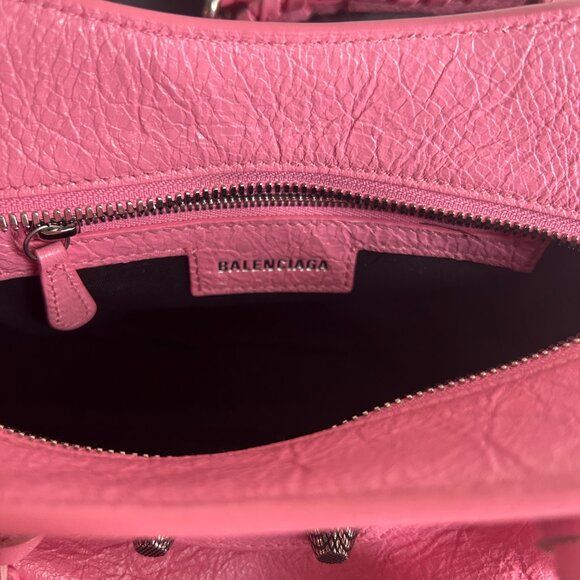Balenciaga Neo Cagole Handbag XS in Sweet Pink - Picture 5 of 15
